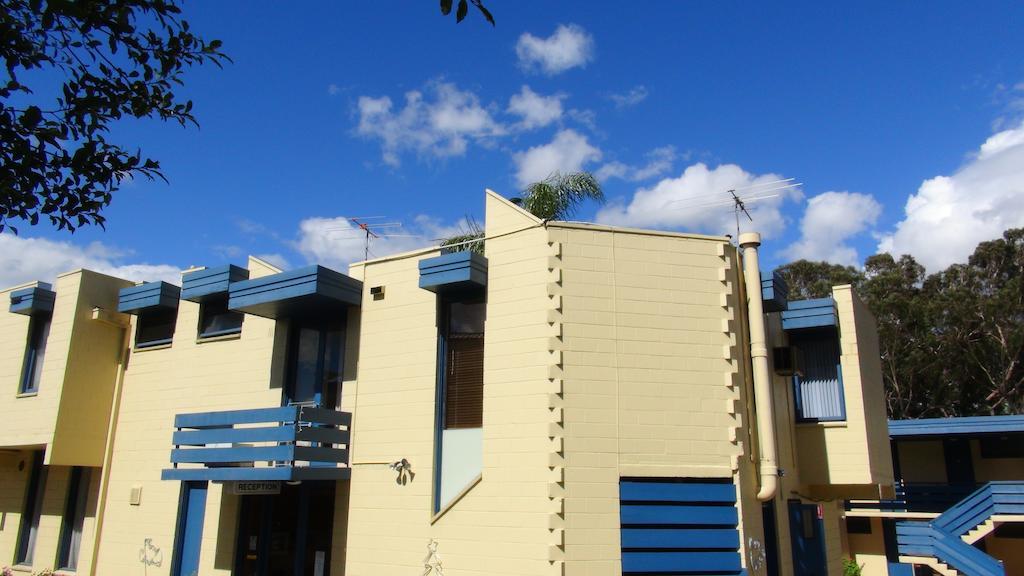 Pathfinder Motel Мелбърн Екстериор снимка