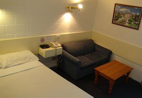 Pathfinder Motel Мелбърн Екстериор снимка